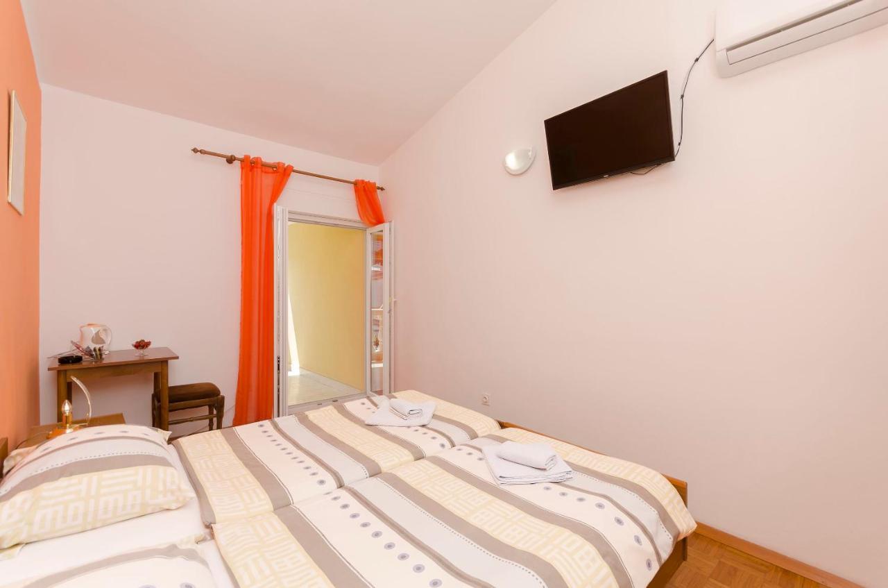 Apartments And Room Take It Easy Tribalj Exterior foto